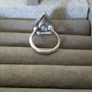 Chloe + Isabel Jewelry - Chloe +Isabel White Stone Ring, Size 7 Chloe + Isabel Jewelry - Chloe +Isabel White Stone Ring, Size 7